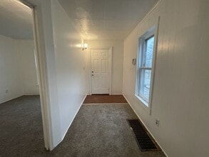 1516 Dunham St in South Bend, IN - Building Photo - Building Photo