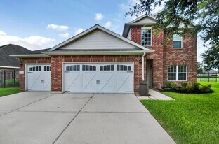 26011 N Lakefair Dr in Richmond, TX - Building Photo