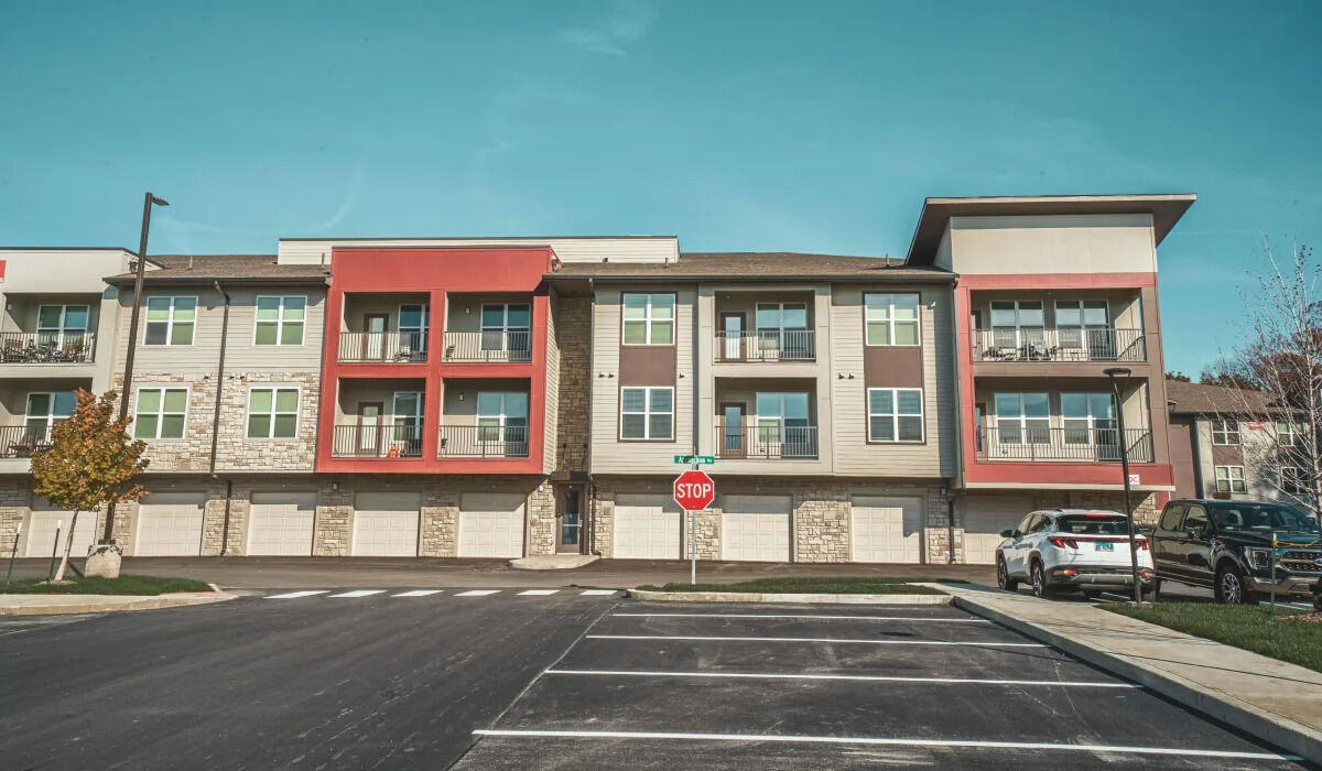 Apex at Perry Crossing in Plainfield, IN - Building Photo