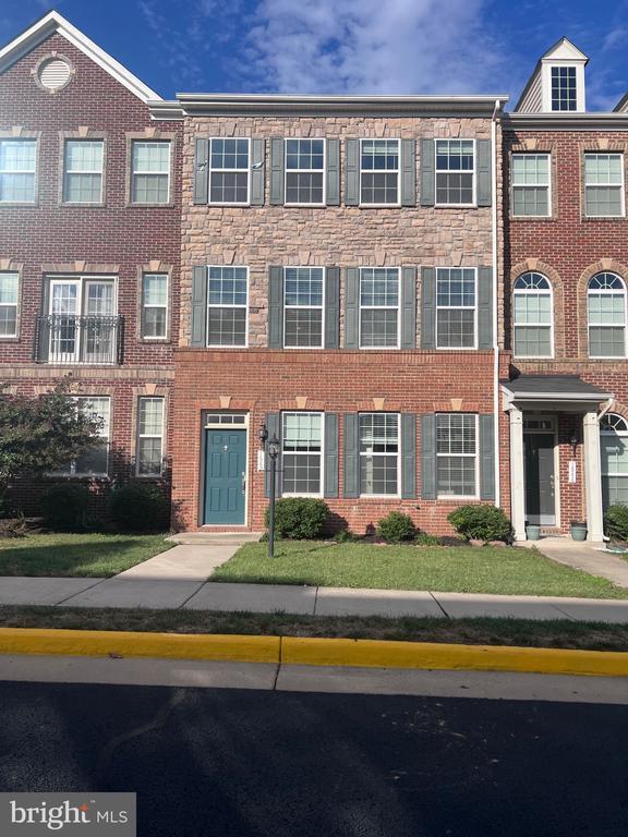 property at 1542 Kinnaird Terrace NE