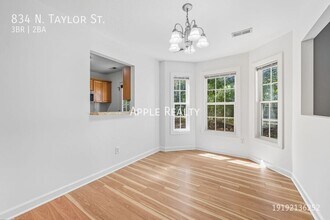 834 N Taylor St in Wake Forest, NC - Building Photo - Building Photo