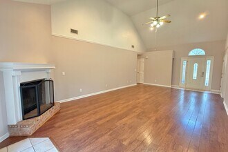 315 S Maple Dr in Hinesville, GA - Building Photo - Building Photo