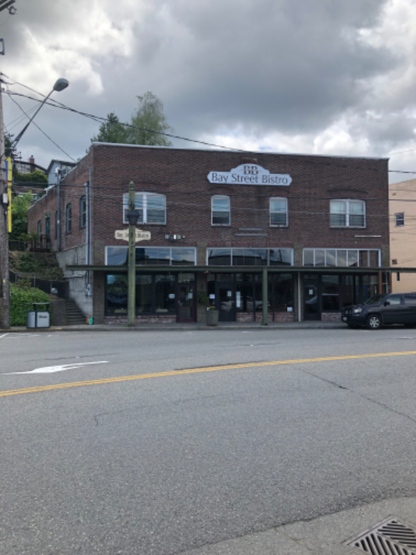 834 Bay St-Unit -10 in Port Orchard, WA - Foto de edificio - Building Photo