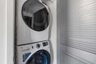 Eton View Apartments in Canoga Park, CA - Building Photo - Interior Photo
