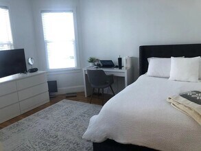 16 Washburn St-Unit -3 in Boston, MA - Building Photo - Building Photo