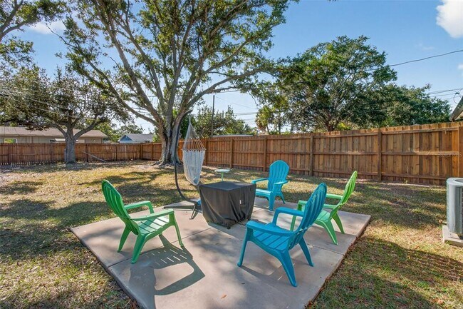 3118 Pine Tree Ave in Largo, FL - Building Photo - Building Photo