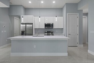 3209 39th St SW in Lehigh Acres, FL - Foto de edificio - Building Photo