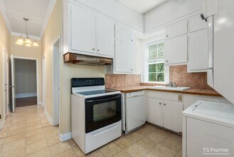 199 W Lafayette St in Fayetteville, AR - Building Photo - Building Photo