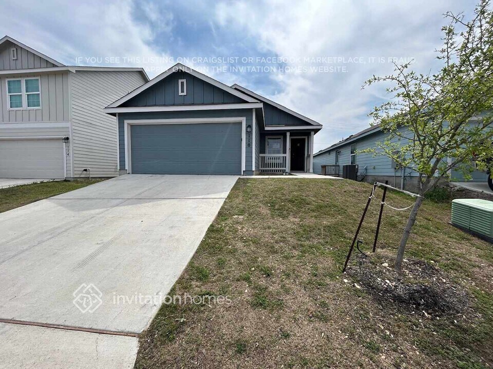 110 Pasadena Pl in New Braunfels, TX - Building Photo