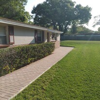 514 Winham St, Unit A in Tampa, FL - Building Photo