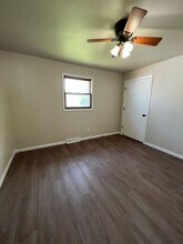 1212 E Sylvan Ave in Appleton, WI - Building Photo - Building Photo