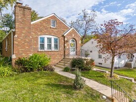 8511 Florence Ave in St. Louis, MO - Building Photo