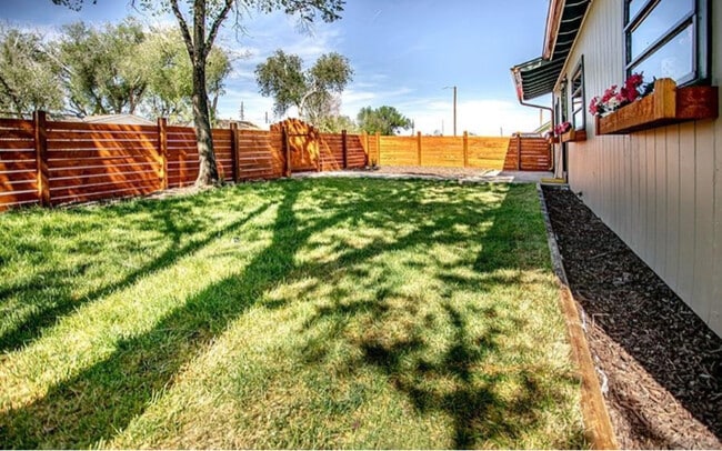 1726 W 12th St in Pueblo, CO - Building Photo - Building Photo