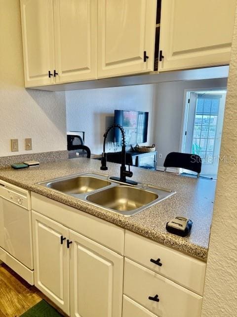 860 N Orange Ave in Orlando, FL - Building Photo - Building Photo