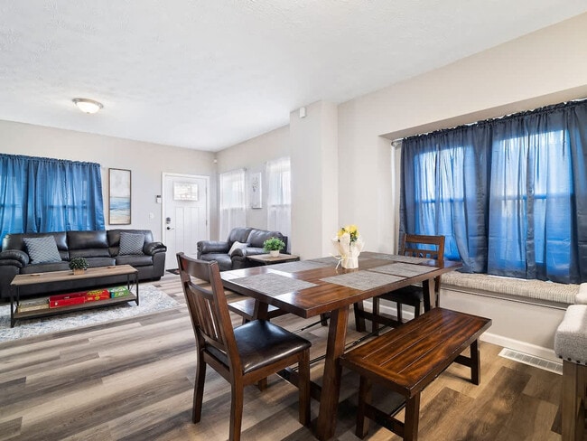 1415 W 57th St, Unit SI ID1496100P in Cleveland, OH - Building Photo - Building Photo