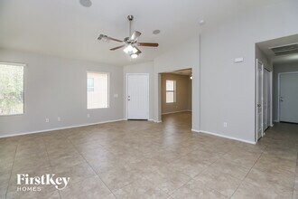 4186 E Aragonite Ln in Queen Creek, AZ - Building Photo - Building Photo
