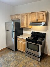 530 N 16th Ave E in Duluth, MN - Building Photo - Building Photo