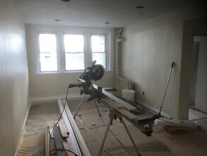 10 Melvin Ave, Unit B in Boston, MA - Building Photo - Building Photo