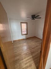 6055 S Massasoit Ave, Unit 2 in Chicago, IL - Building Photo - Building Photo