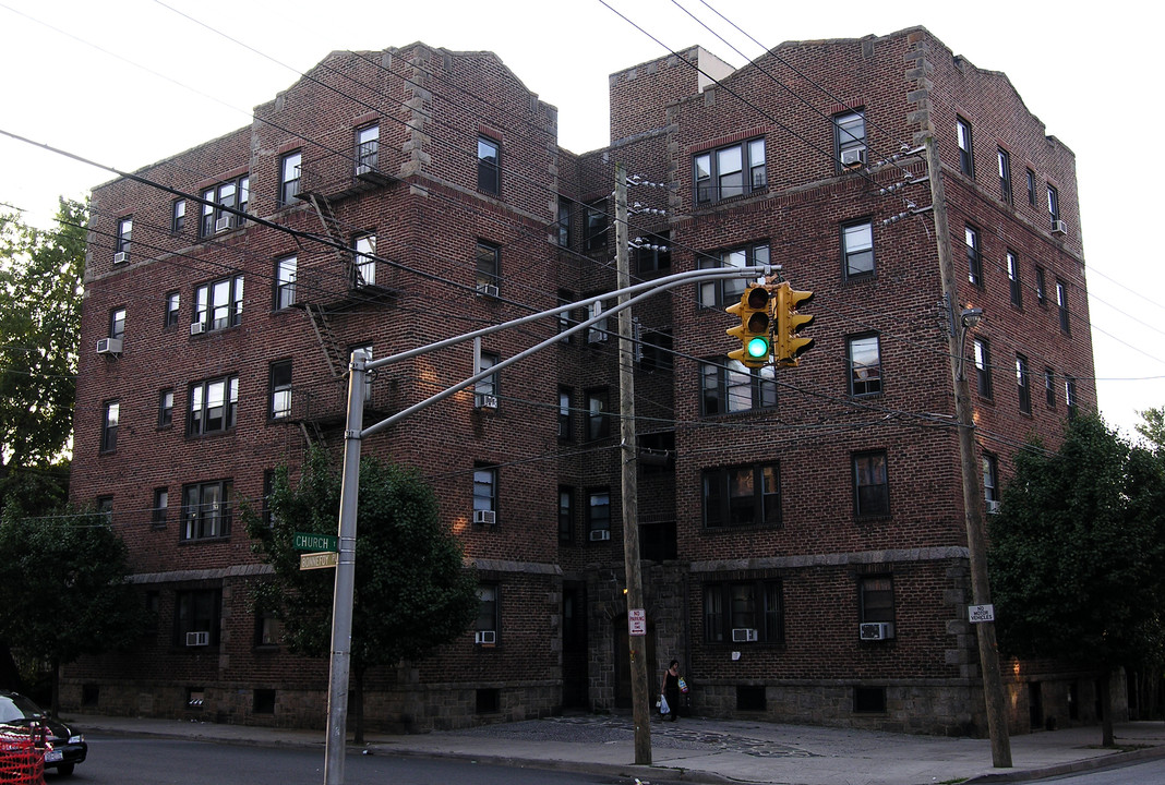 54 Church St in New Rochelle, NY - Building Photo