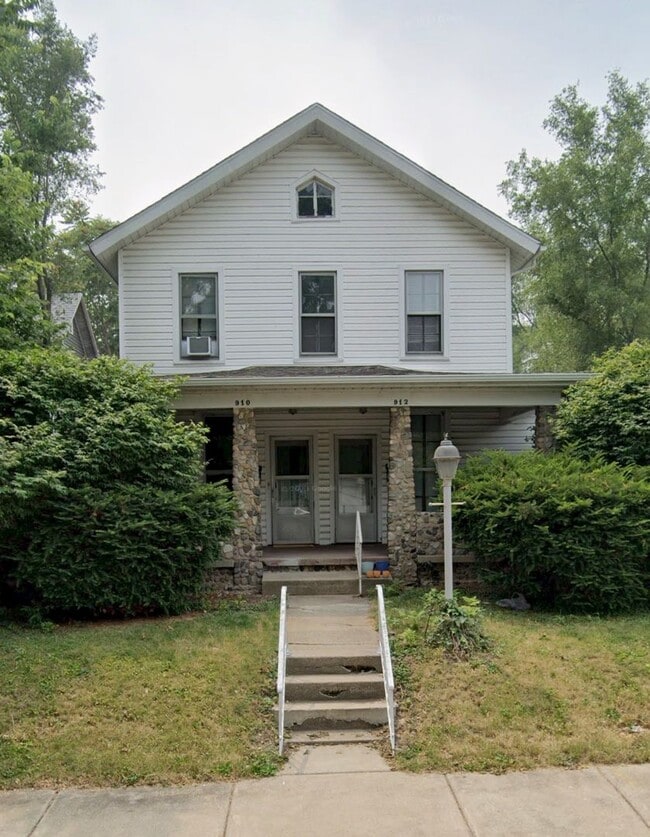 910-914 N 11th Street