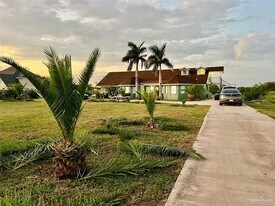 19 Mile 4 N in Mercedes, TX - Building Photo