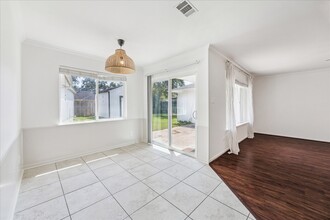 2314 Eaglerock Dr in Houston, TX - Building Photo - Building Photo