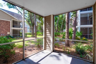 Laguna Place Apartments in Kissimmee, FL - Building Photo - Interior Photo