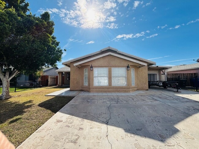 property at 289 Tangerine Dr