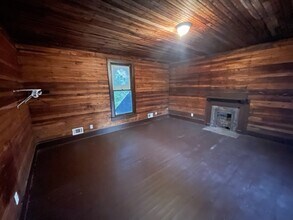 136 S Main St in Cornersville, TN - Building Photo - Building Photo