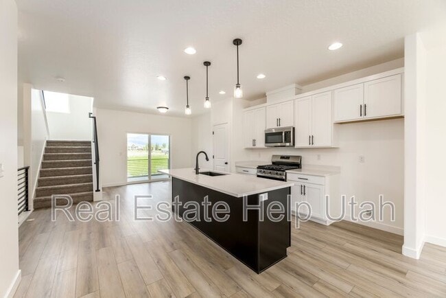 property at 488 S 700 W