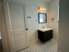 1717 S Louisiana St in Little Rock, AR - Foto de edificio - Building Photo