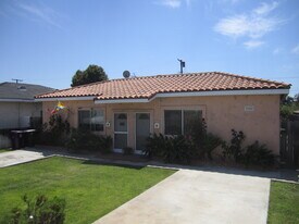 3648-3650 E Wilton St in Long Beach, CA - Building Photo