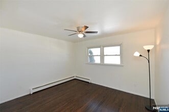 52 Elizabeth St in Garfield, NJ - Building Photo - Building Photo