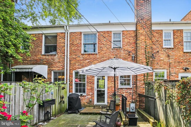 property at 821 Church St