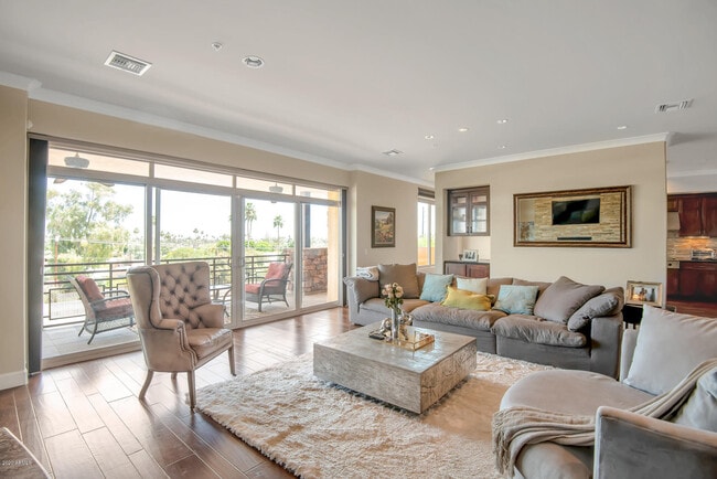 4909 N Woodmere Fairway-Unit -3006 in Scottsdale, AZ - Foto de edificio - Building Photo