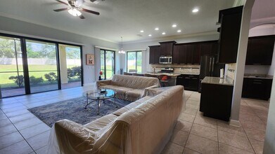 10659 Glencorse Terrace in Bradenton, FL - Building Photo - Building Photo