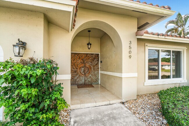 3509 NW 26th Ct in Boca Raton, FL - Building Photo - Building Photo