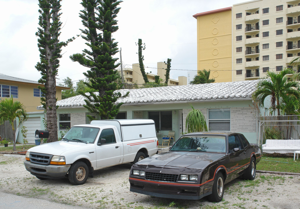 3205 NE 5th Ct in Pompano Beach, FL - Building Photo