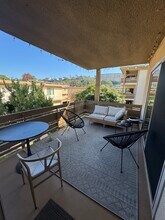 4012 Valeta St, Unit 300 in San Diego, CA - Building Photo - Building Photo