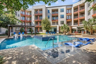 8122 Midtown Blvd in Dallas, TX - Building Photo - Building Photo