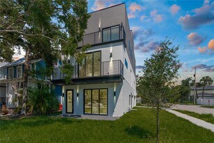 426 S Oregon Ave in Tampa, FL - Building Photo