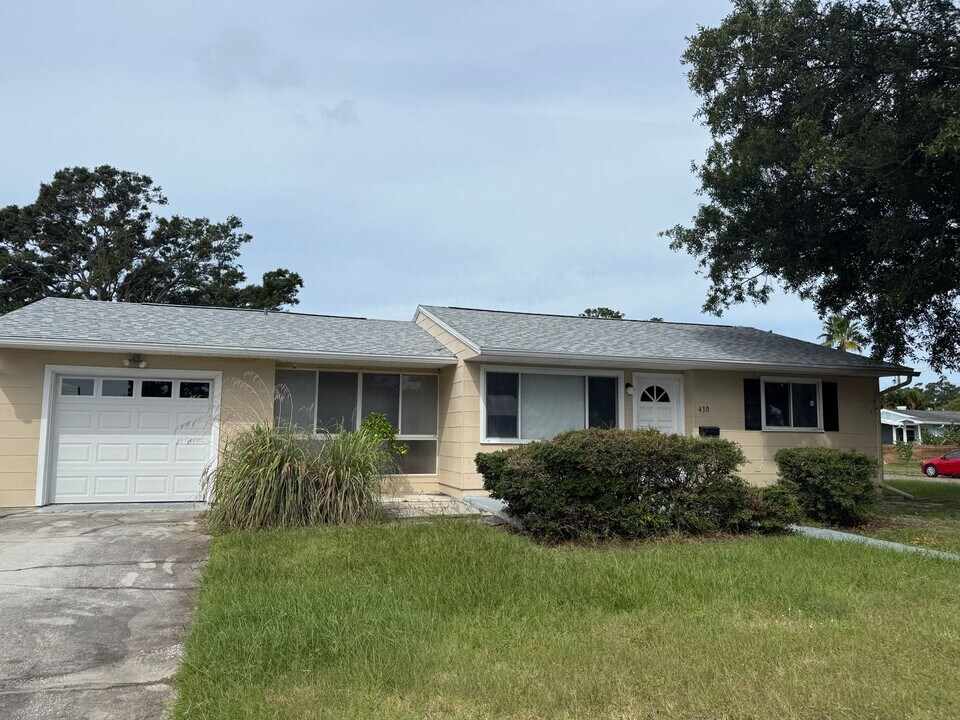 430 55th St N in St. Petersburg, FL - Building Photo