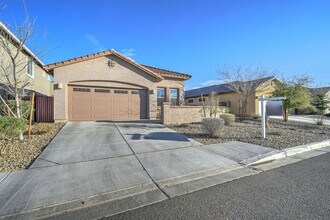 7636 W Quail Track Dr in Peoria, AZ - Building Photo - Building Photo