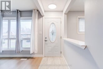 368 Sharon Ave in Oshawa, ON - Building Photo - Building Photo