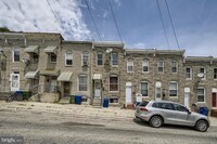 3130 Stafford St photo'