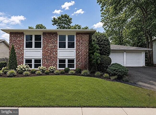property at 7107 Sontag Way