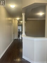 10 Dufay Rd in Brampton, ON - Building Photo