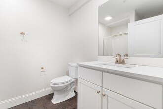 21 Paul Francis Way in Plymouth, MA - Building Photo - Building Photo