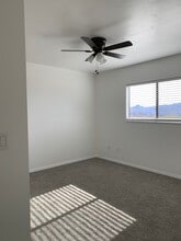 3576 Stanford Dr in Lake Havasu City, AZ - Foto de edificio - Building Photo